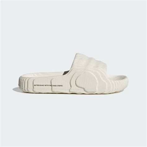 adidas adilette 22 real size